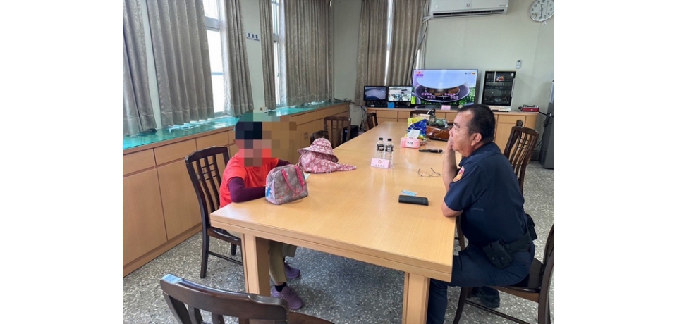 雲林縣老婦險遭假檢警詐騙  雲林縣新光警積極阻詐(圖)